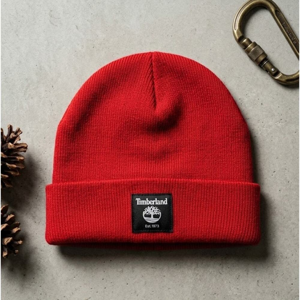 Timberland Red Cuffed Knit Beanie Hat Winter Skull Cap Classic Patch Workwear